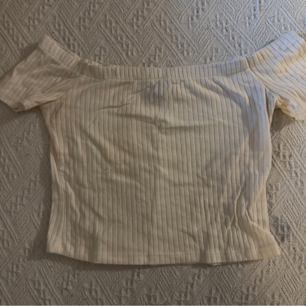 Forever 21 Off-Shoulder Ribbed Top in Cream